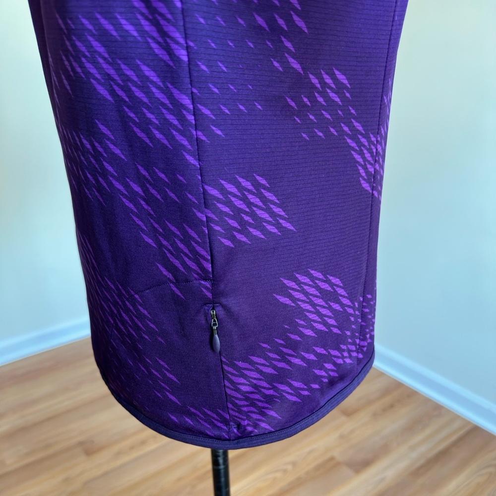 Under Armour 1/2 Zip Pullover Purple Long Sleeve Running Lightweight Sz S/M - Picture 8 of 11